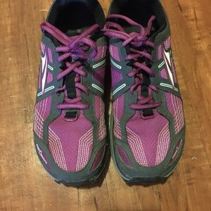 Altra Lone Peak 3.5 Trail Running/hiking shoes size 9 womens
